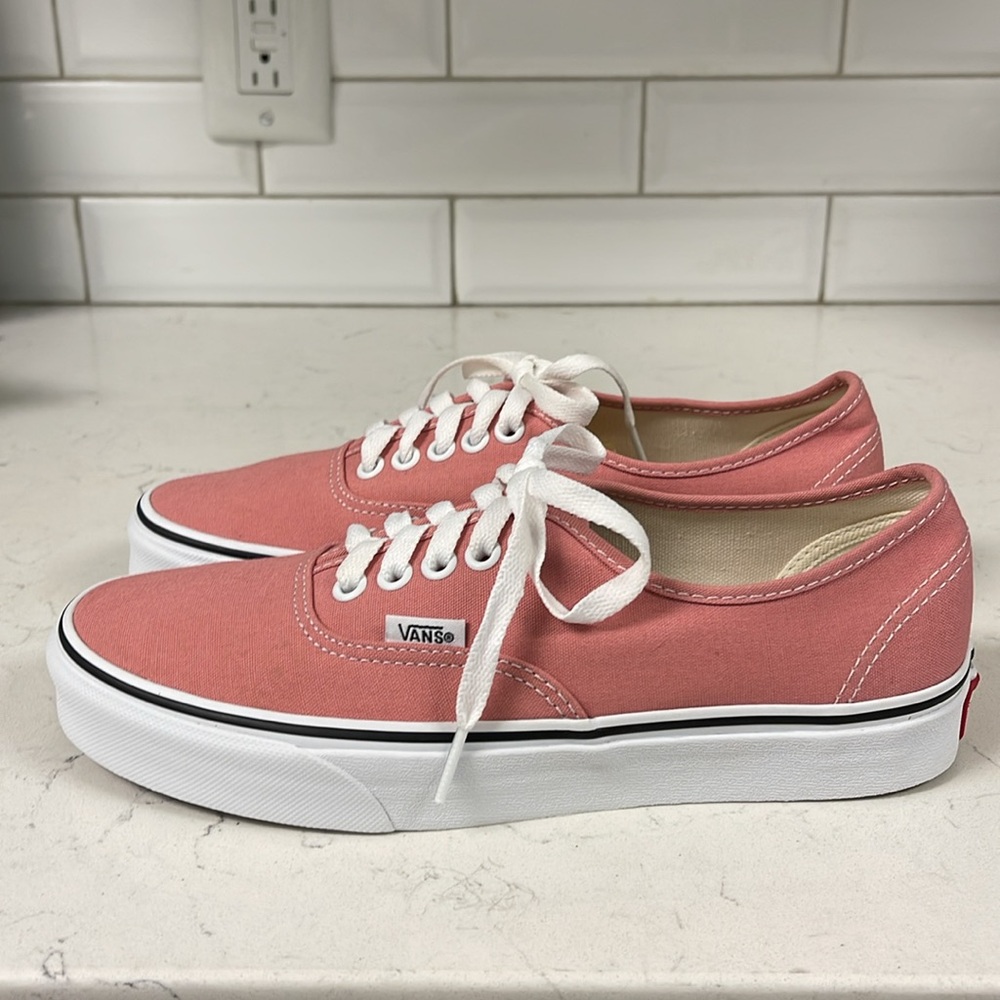 Vans Authentic Rosette & White Skate Shoes Size 8 Dusty Rose Pink Color - Picture 16 of 17